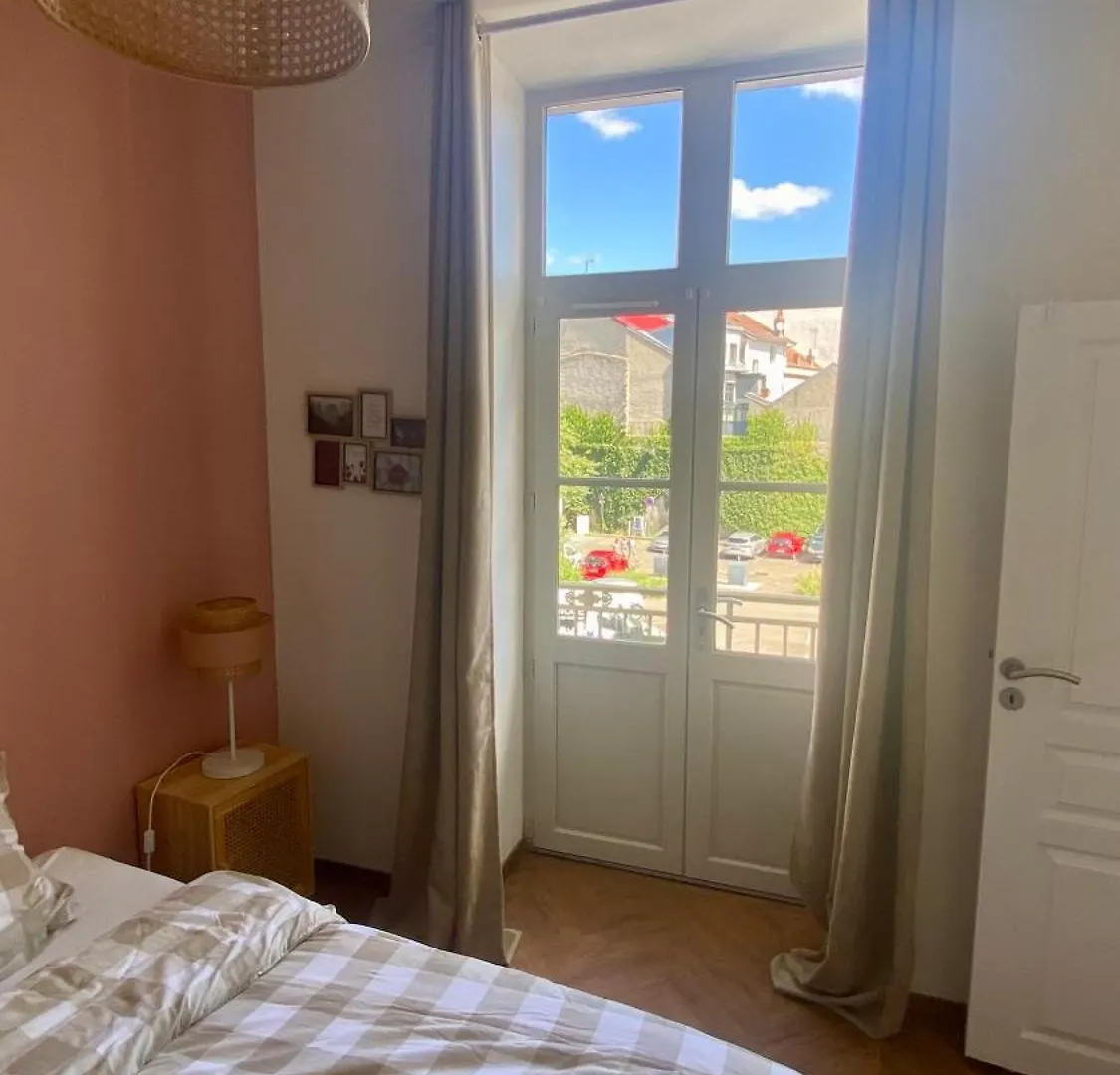 Appartement Centre De Vichy Apartment